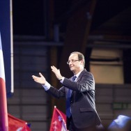 Francois HOLLANDE devient le 7ème président de la V ème République